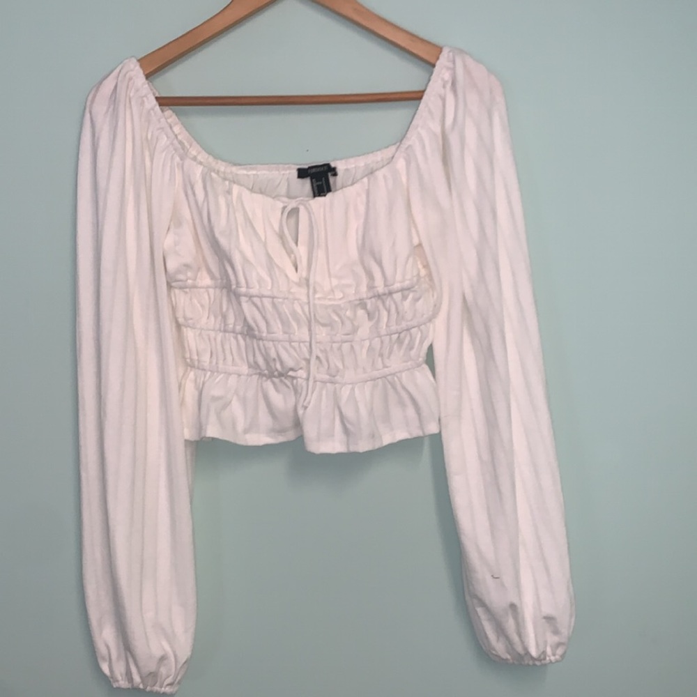 Long sleeved crop top